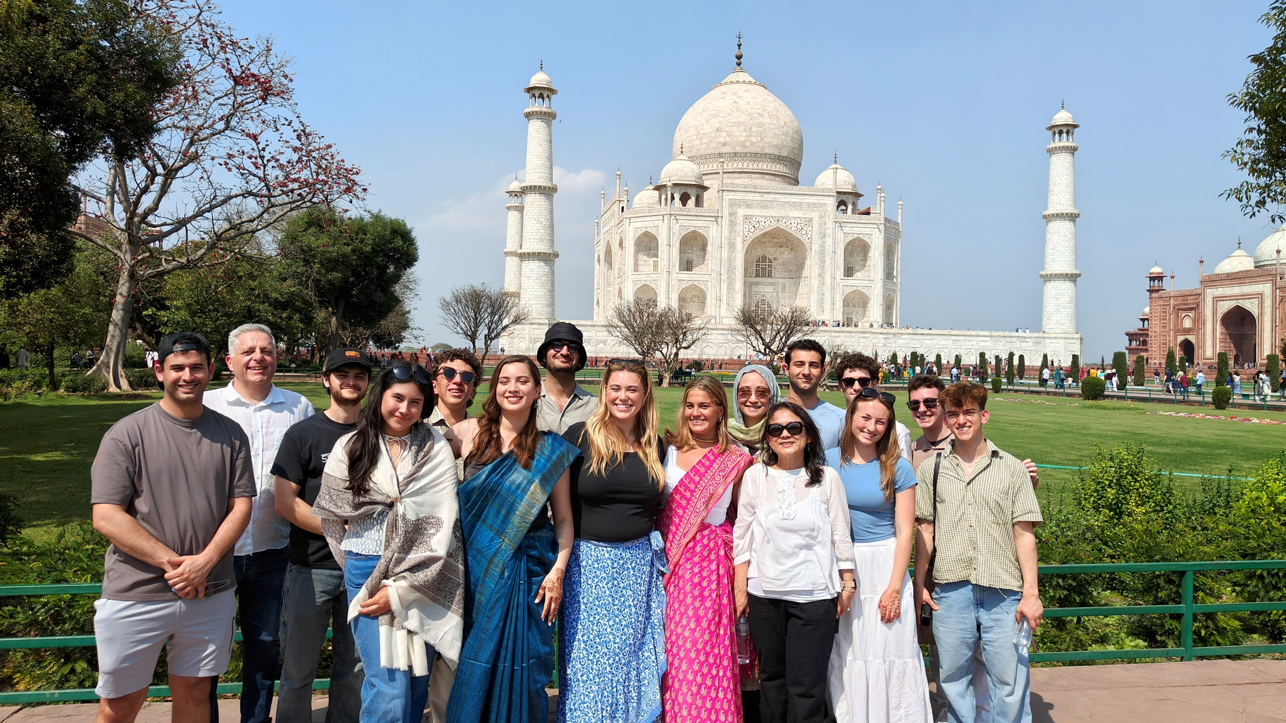 BAEP 499 Group in front of the Taj Mahal